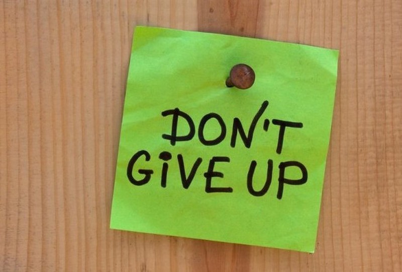 You are give up. Do not give up. Don't give up обои. Never don't give up. Табличка don't give.