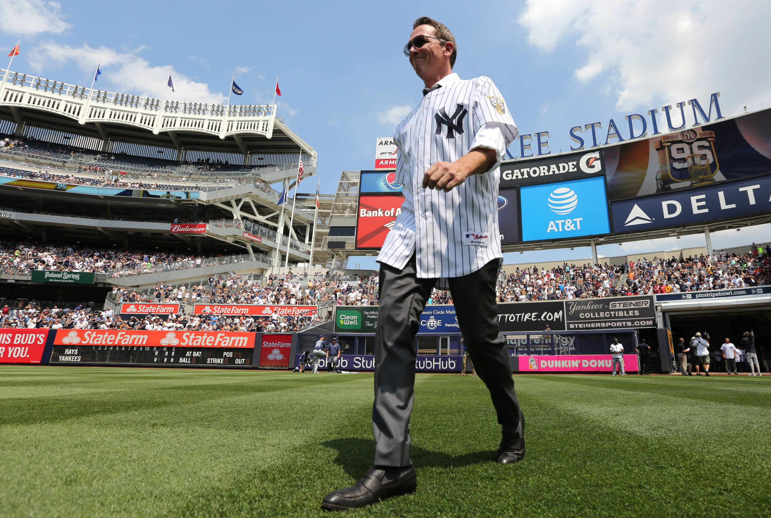 Derek Jeter New York Yankees 5X World Series Champion Spinning