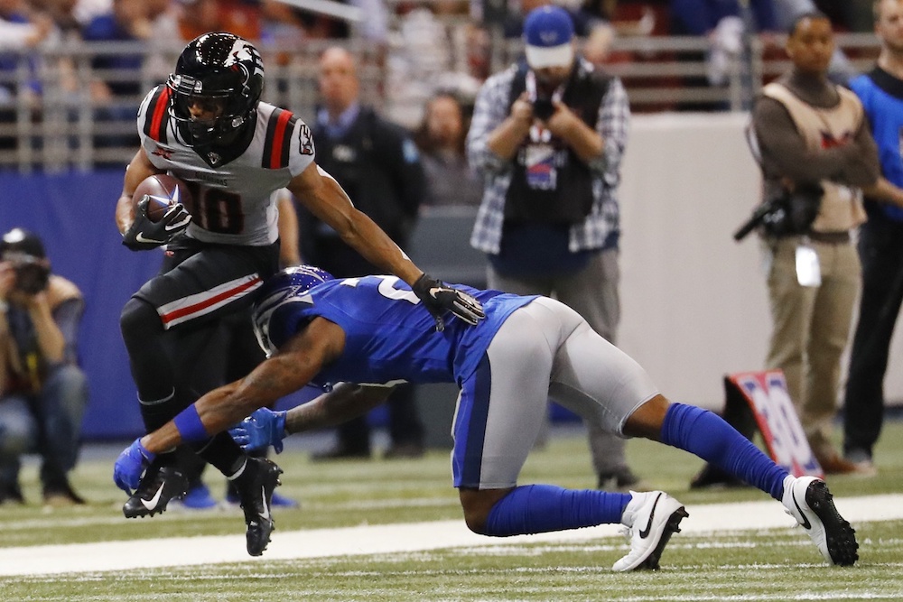 XFL tackle