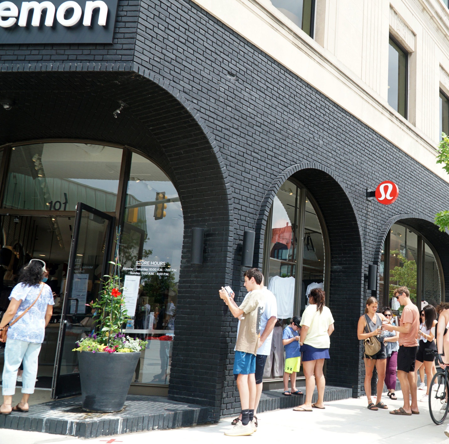 Lululemon