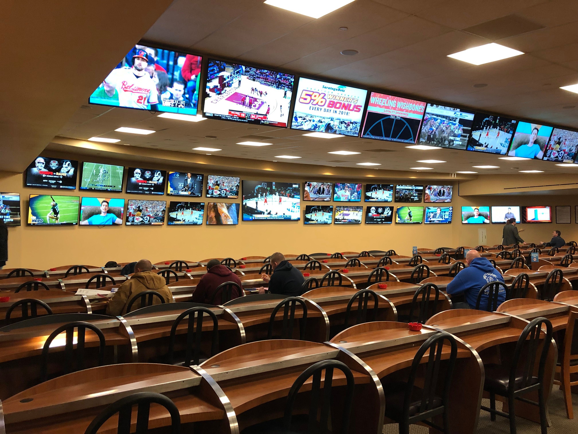 hollywood casino sportsbook lines