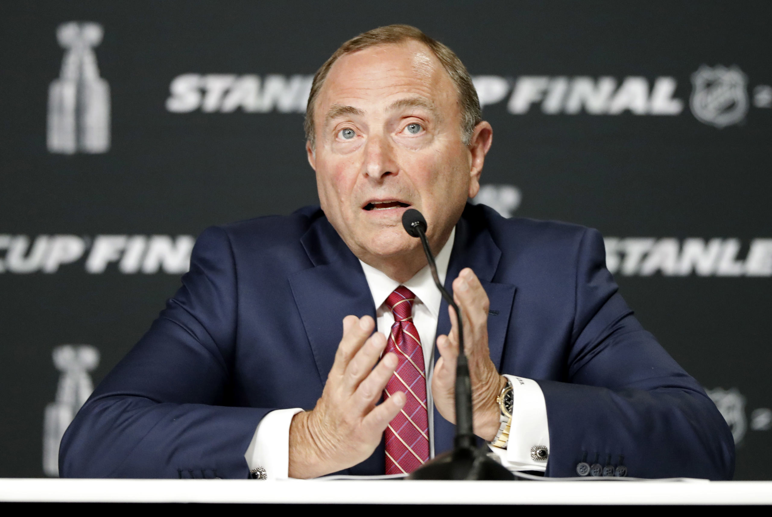 NHL Targeting Jan. 1 Start Date for Next Season