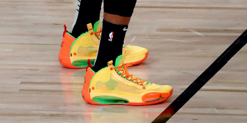 shoe dog by phil knight review