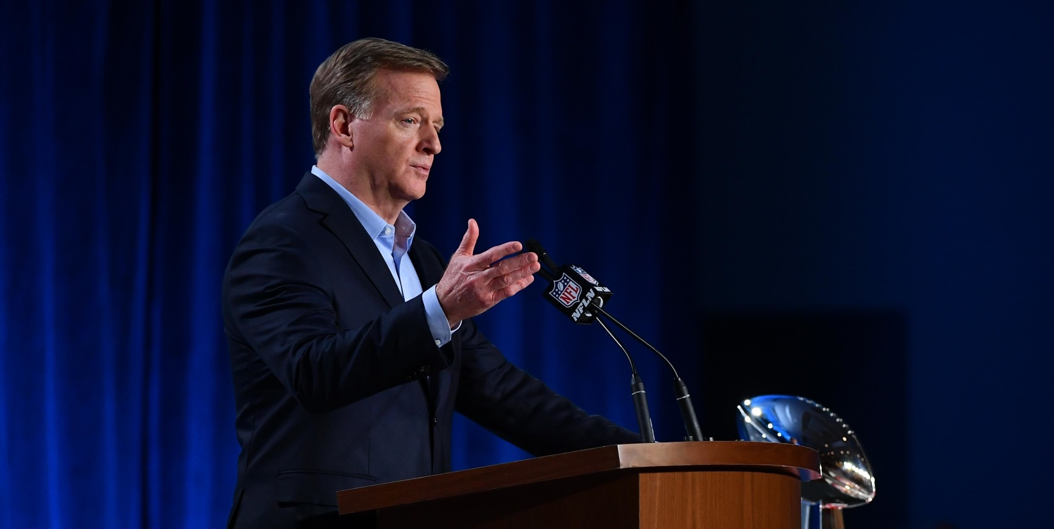 How much money does NFL commissioner Roger Goodell make per year