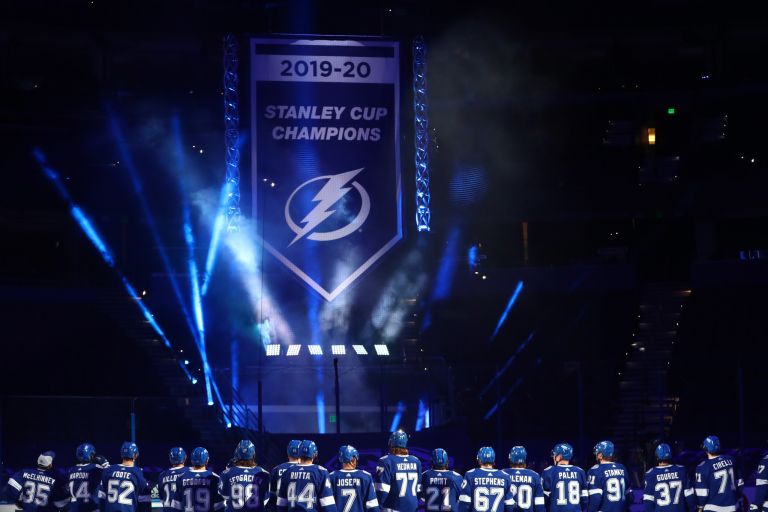 NHL: Chicago Blackhawks at Tampa Bay Lightning