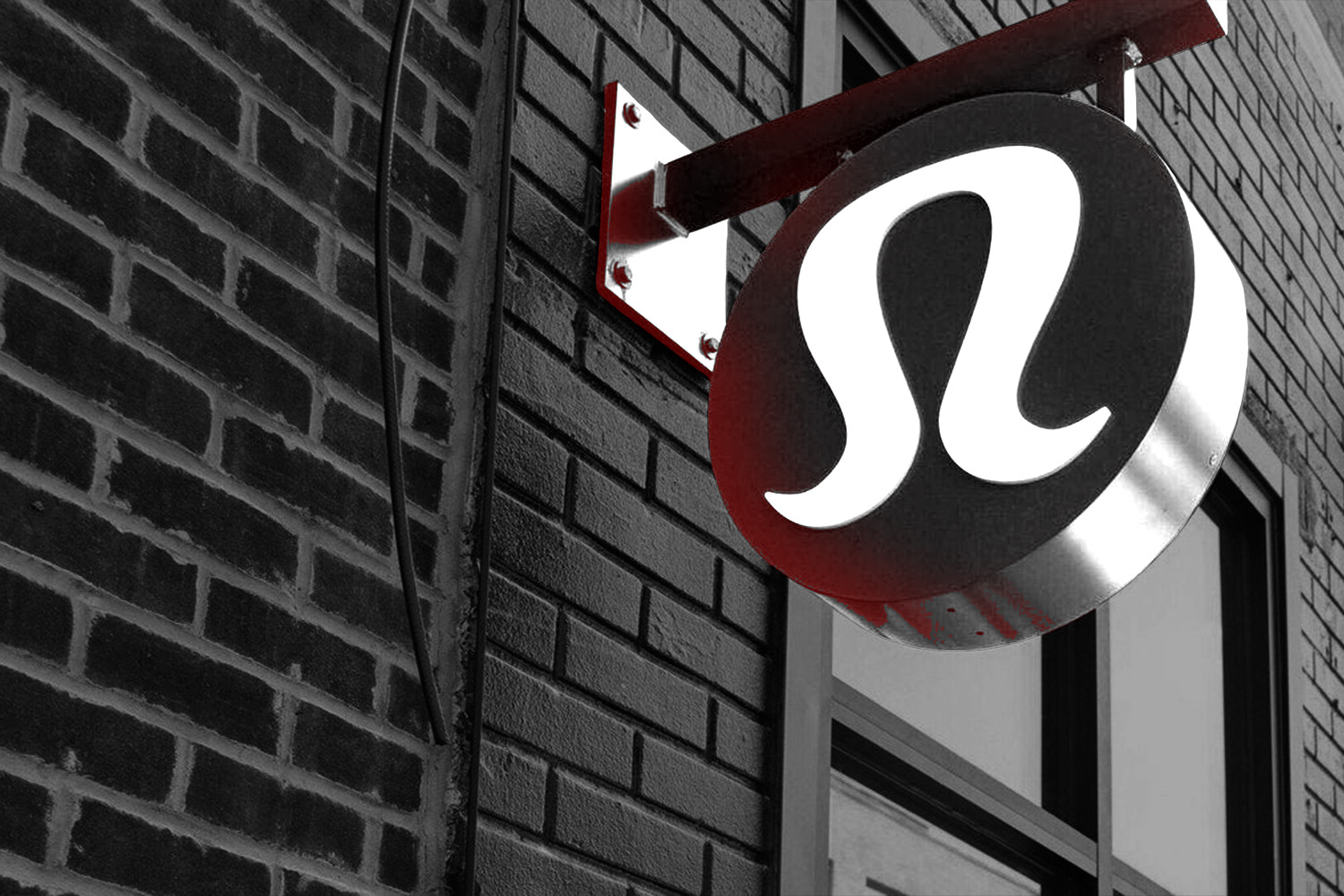 Lululemon Awarded Patent for Branded Shoe Line