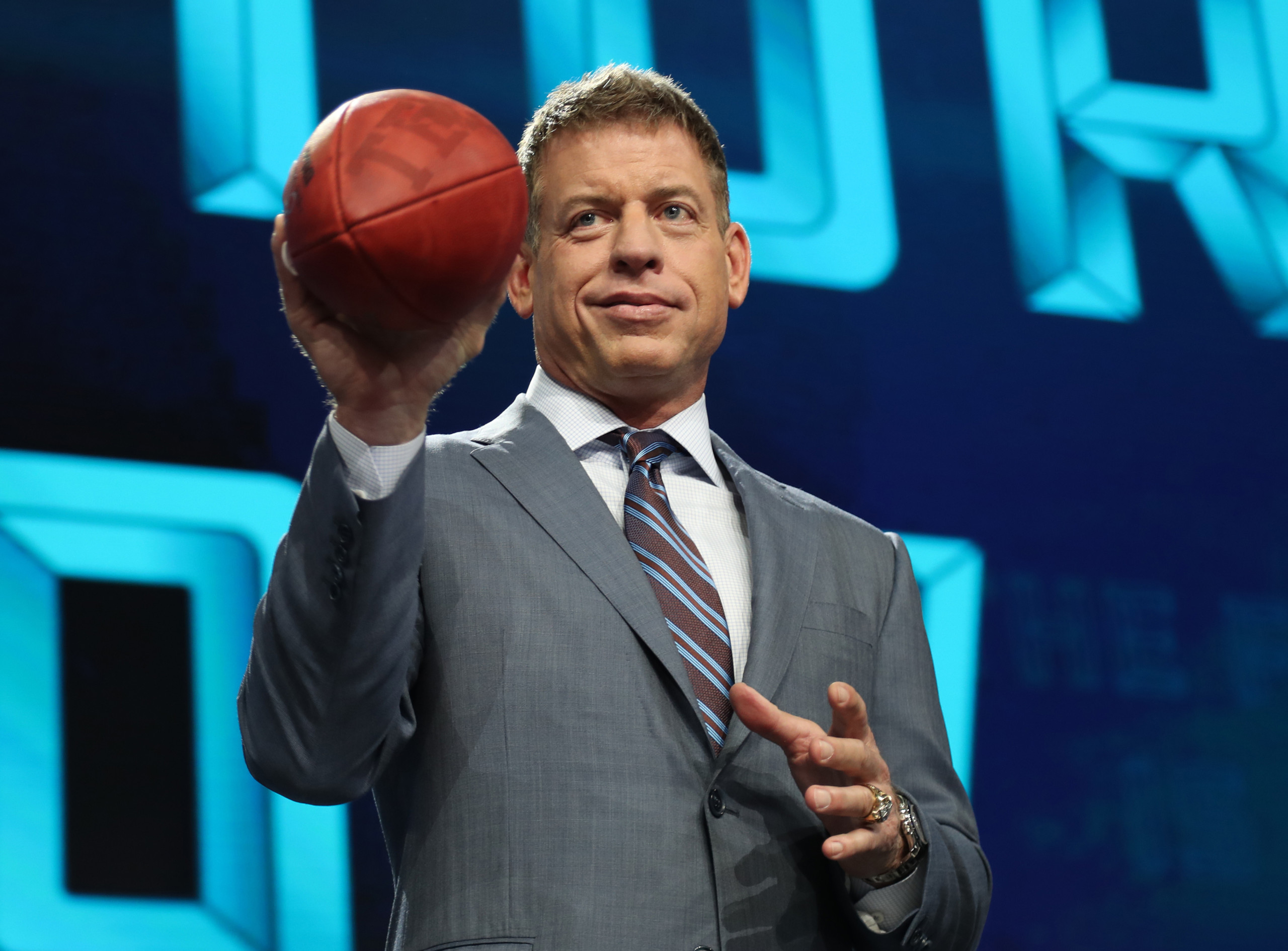 Wants Troy Aikman For Its NFL 'Thursday Night Football' Booth