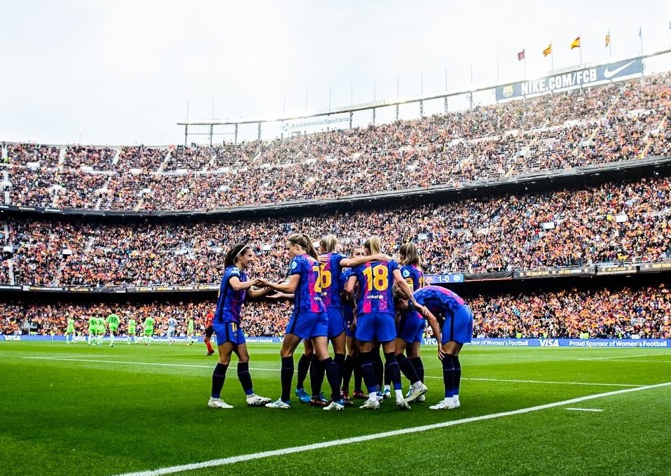 Barca takes the lead : r/WomenSoccerLegs