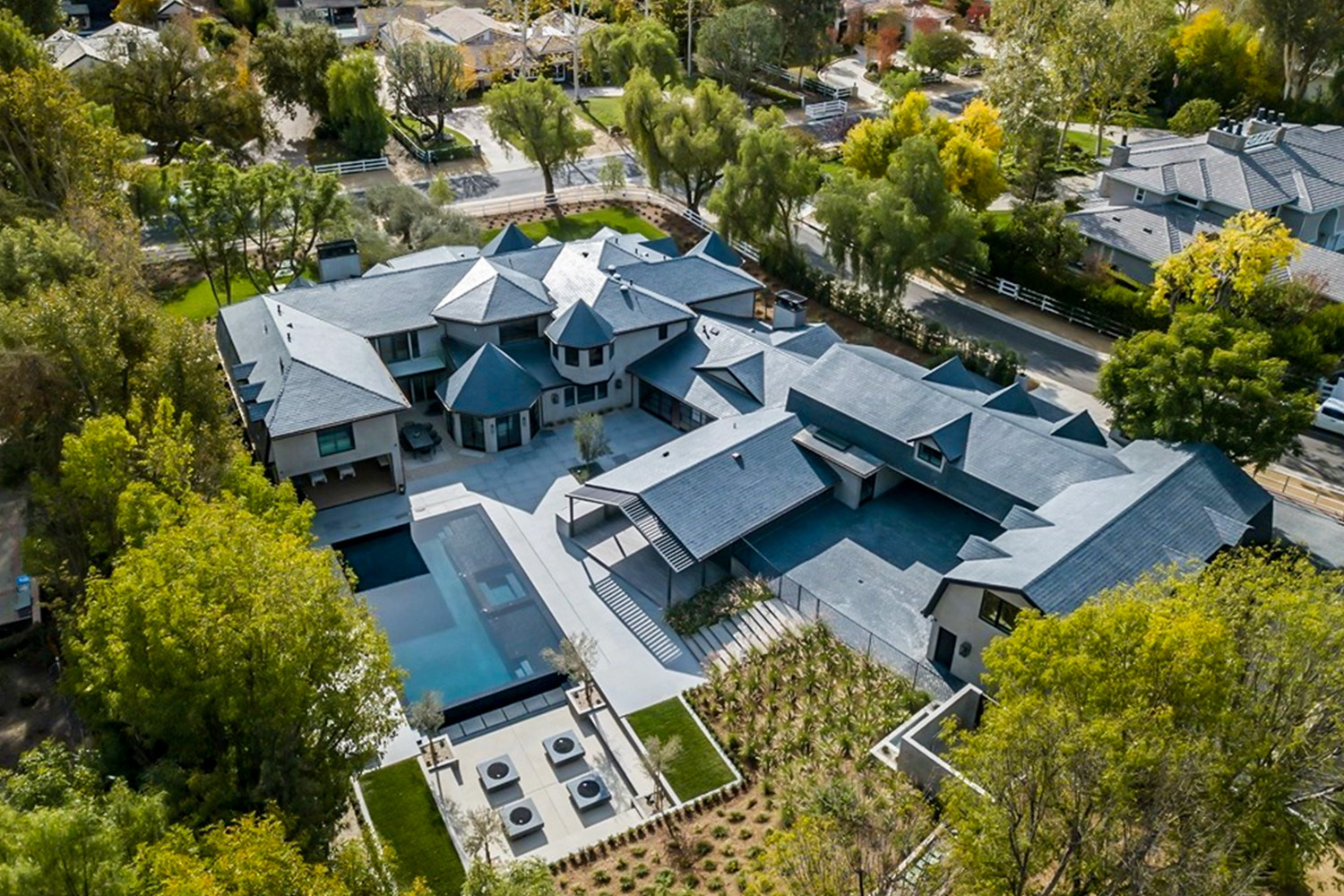 Rams Star Aaron Donald Buys Sprawling Hidden Hills Compound