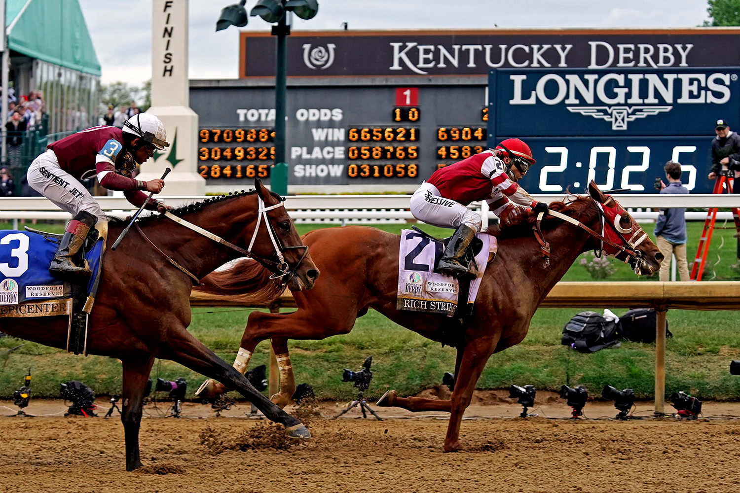 Historic Kentucky Derby Sets Record Betting Handle