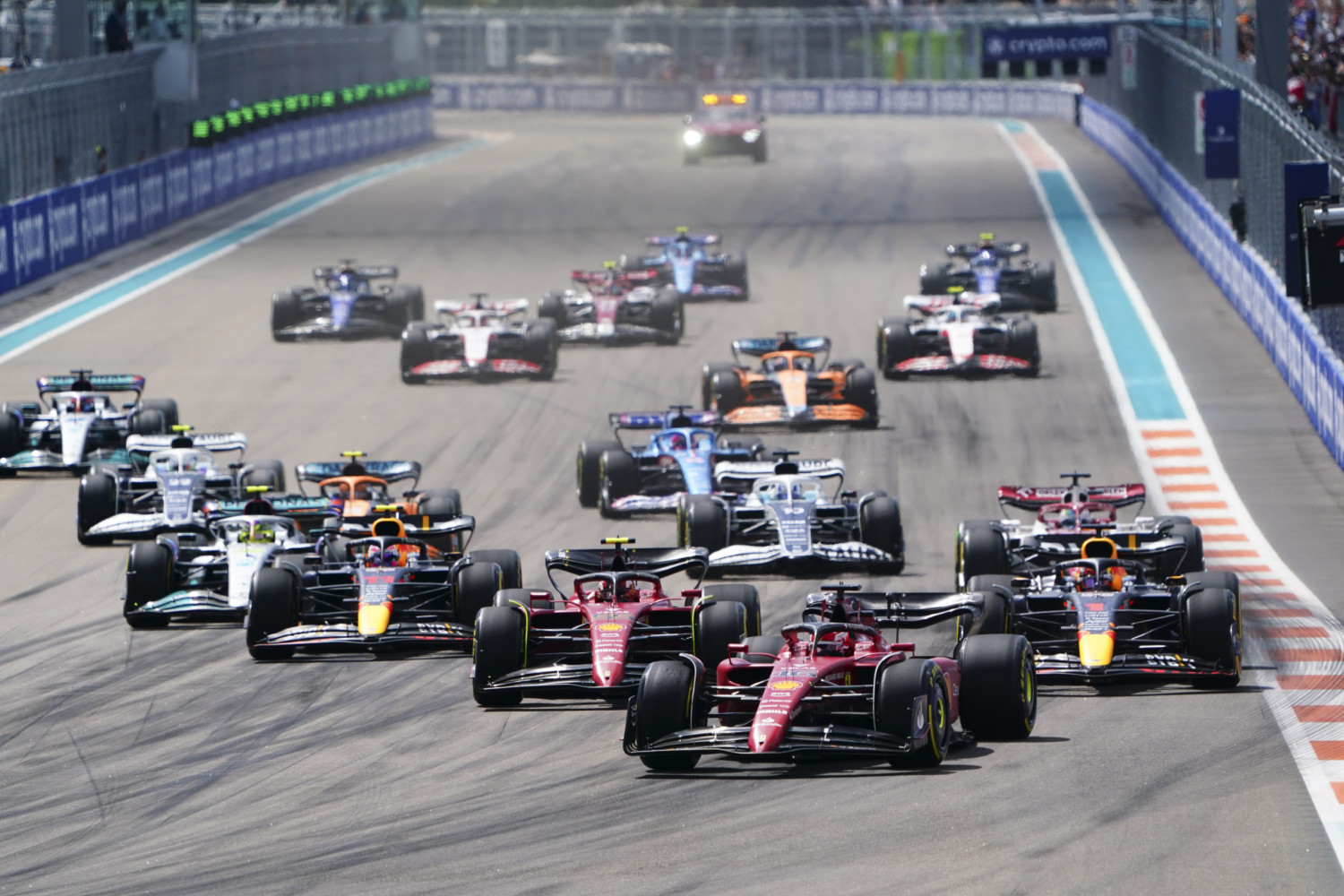 F1 Decides Not to Replace Russian Grand Prix
