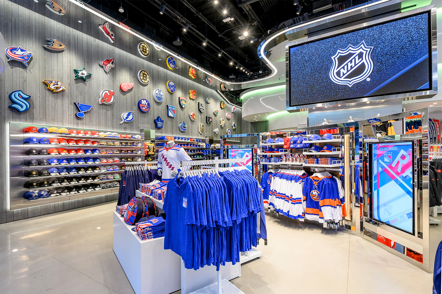 NHL Scores Licensing Deal with Mitchell & Ness