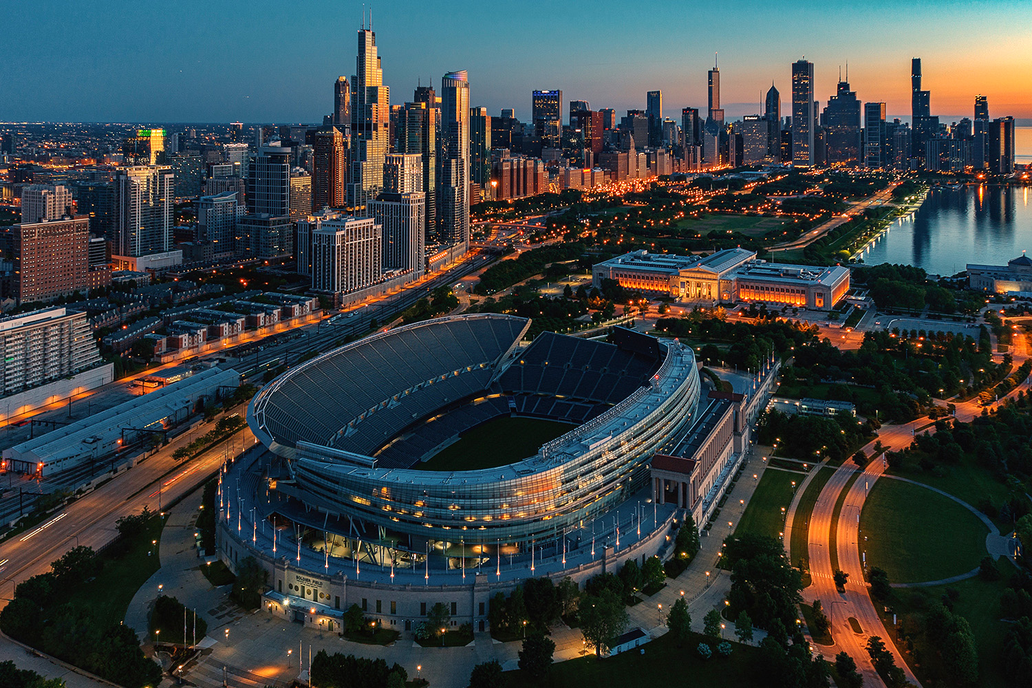 Plan to Keep Bears in Chicago Includes Dome for Soldier Field