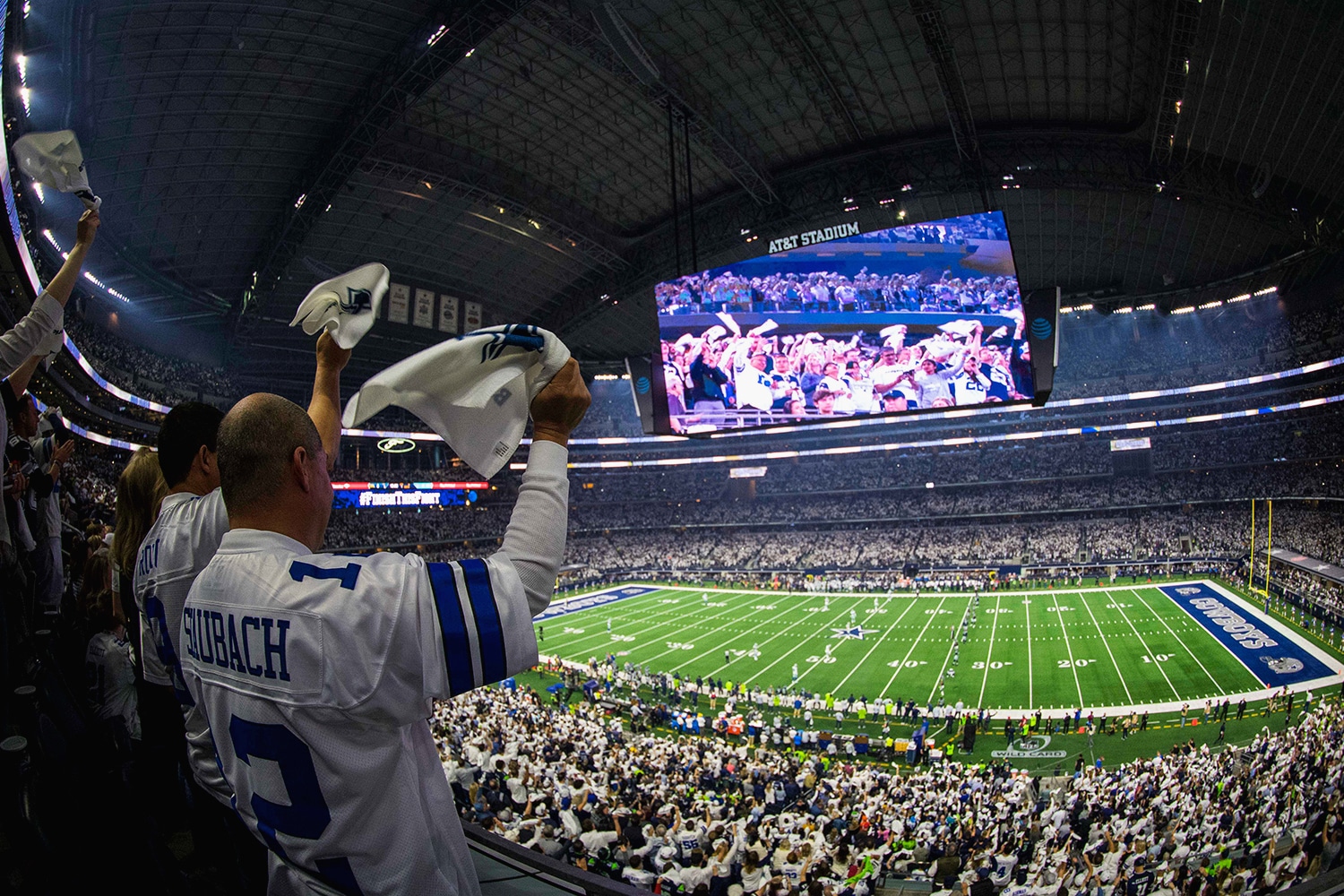 Cowboys call on fans to white out AT&T Stadium for home playoff