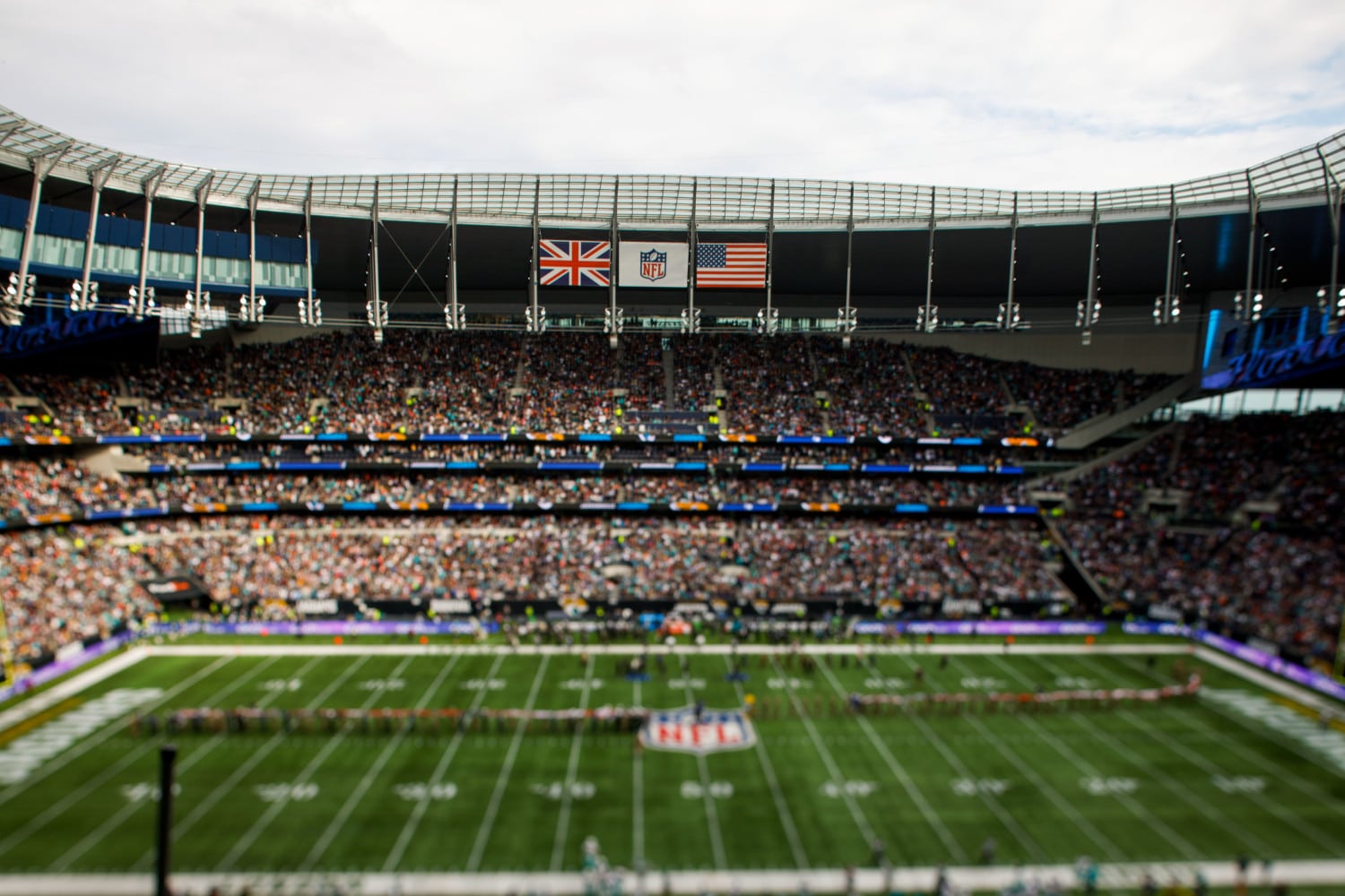 NFL Has Big Plans in London, Germany, Mexico, and Beyond