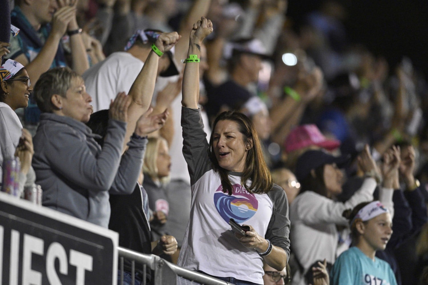 San Diego Wave smashes NWSL attendance record with 32,000 crowd vs
