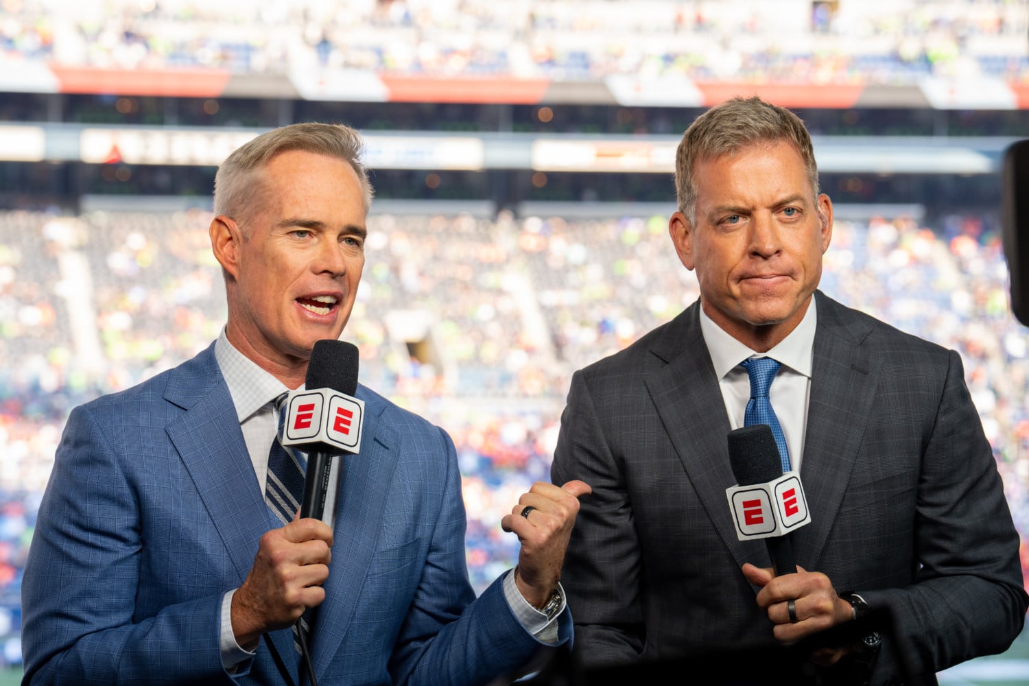 Troy Aikman Joe Buck Monday Night Football