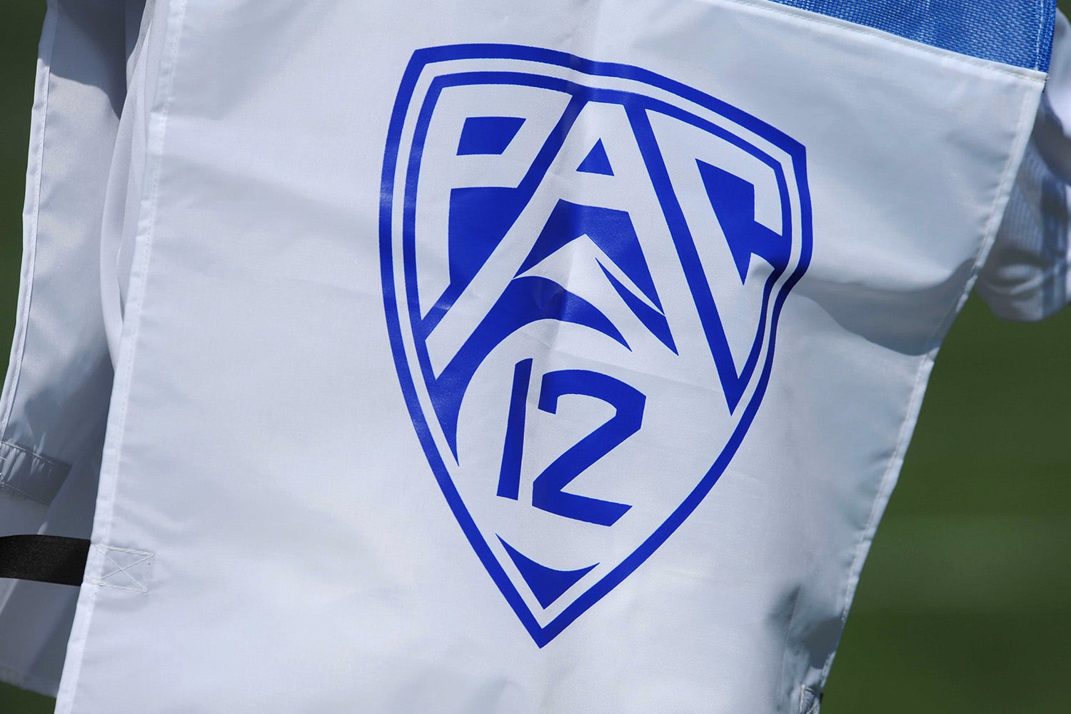 Pac-12 Pursuing Amazon for Next Media Deal