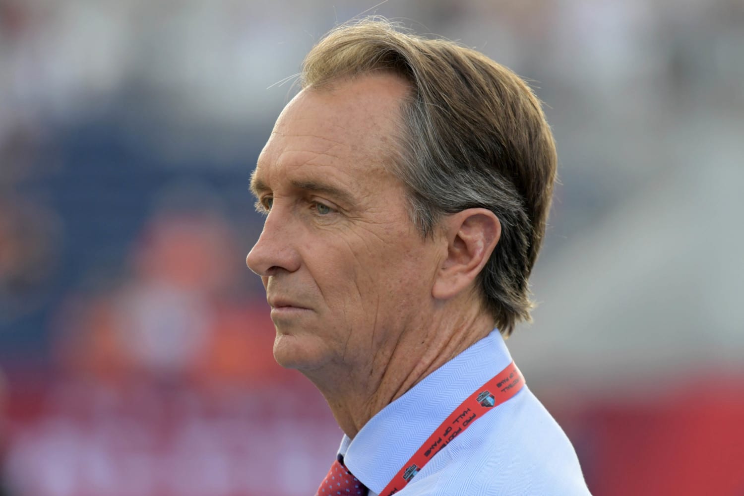 Cris Collinsworth sounds sick while calling Bucs-Cowboys game