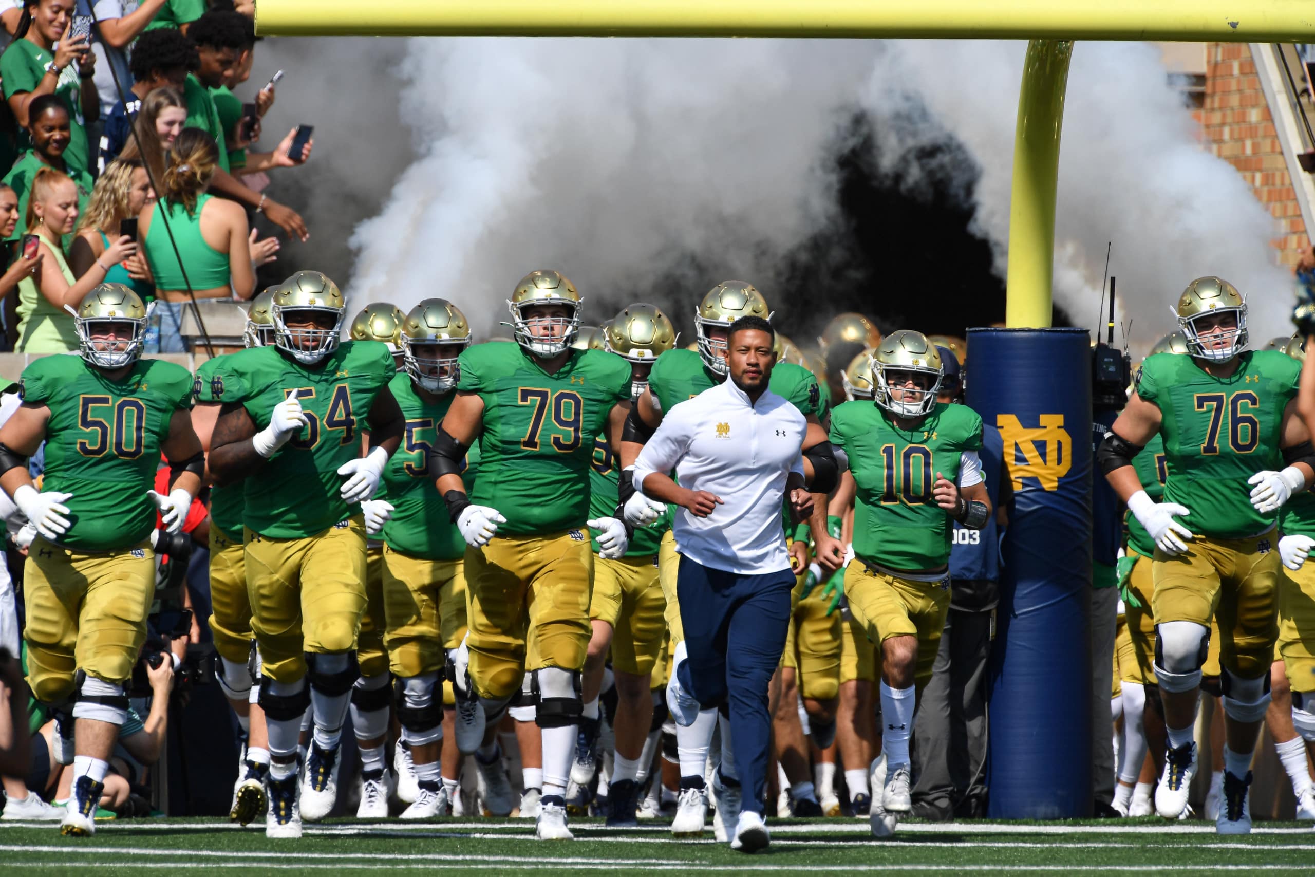 Notre Dame Wants To Triple Its Football Media Rights Fees