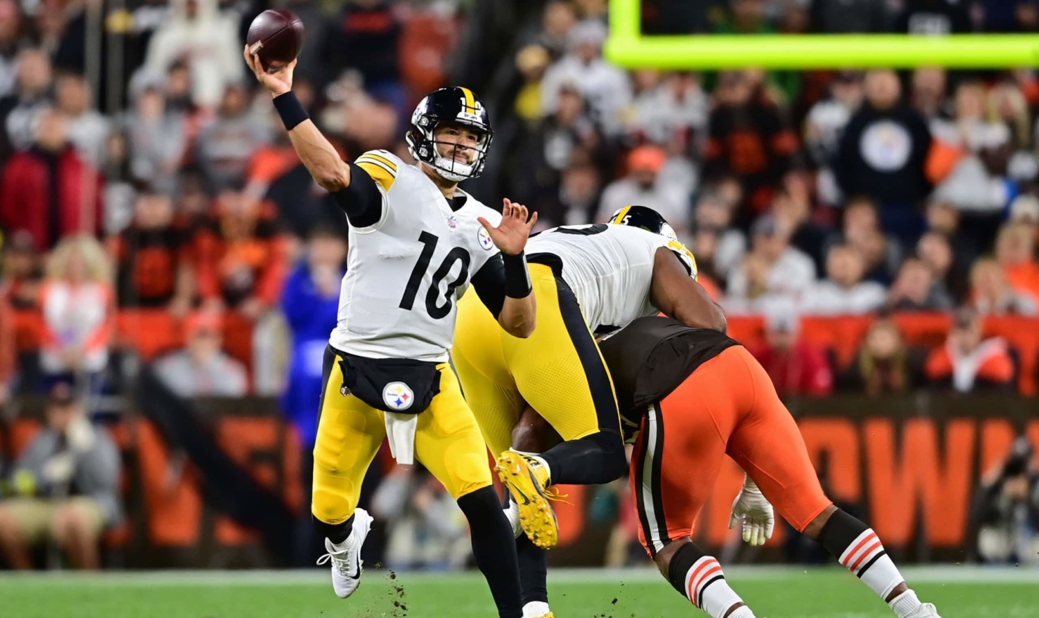 Thursday Night Football: How to stream Browns vs. Steelers on  Prime