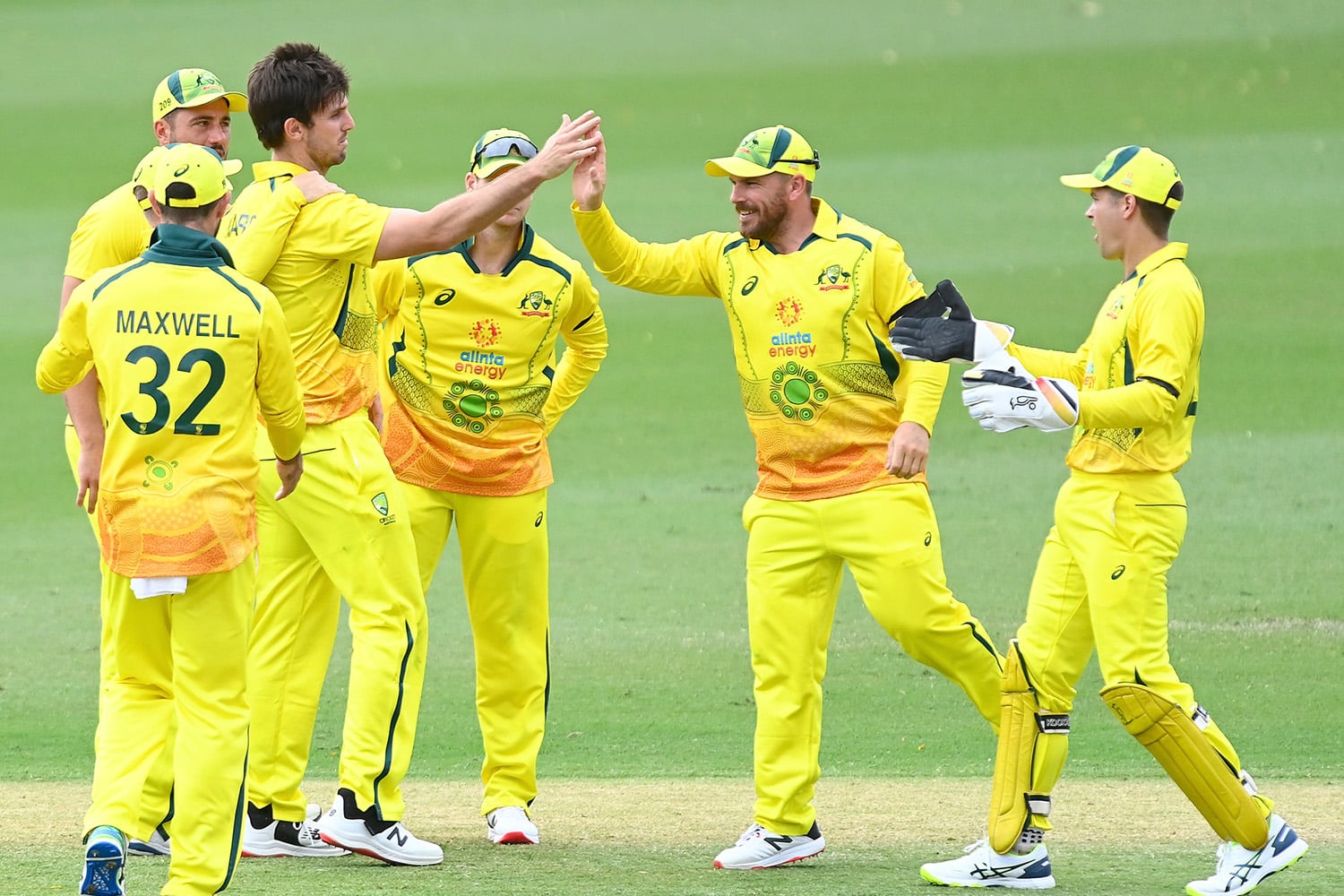 Paramount Makes $1B Bid for Cricket Australia Rights