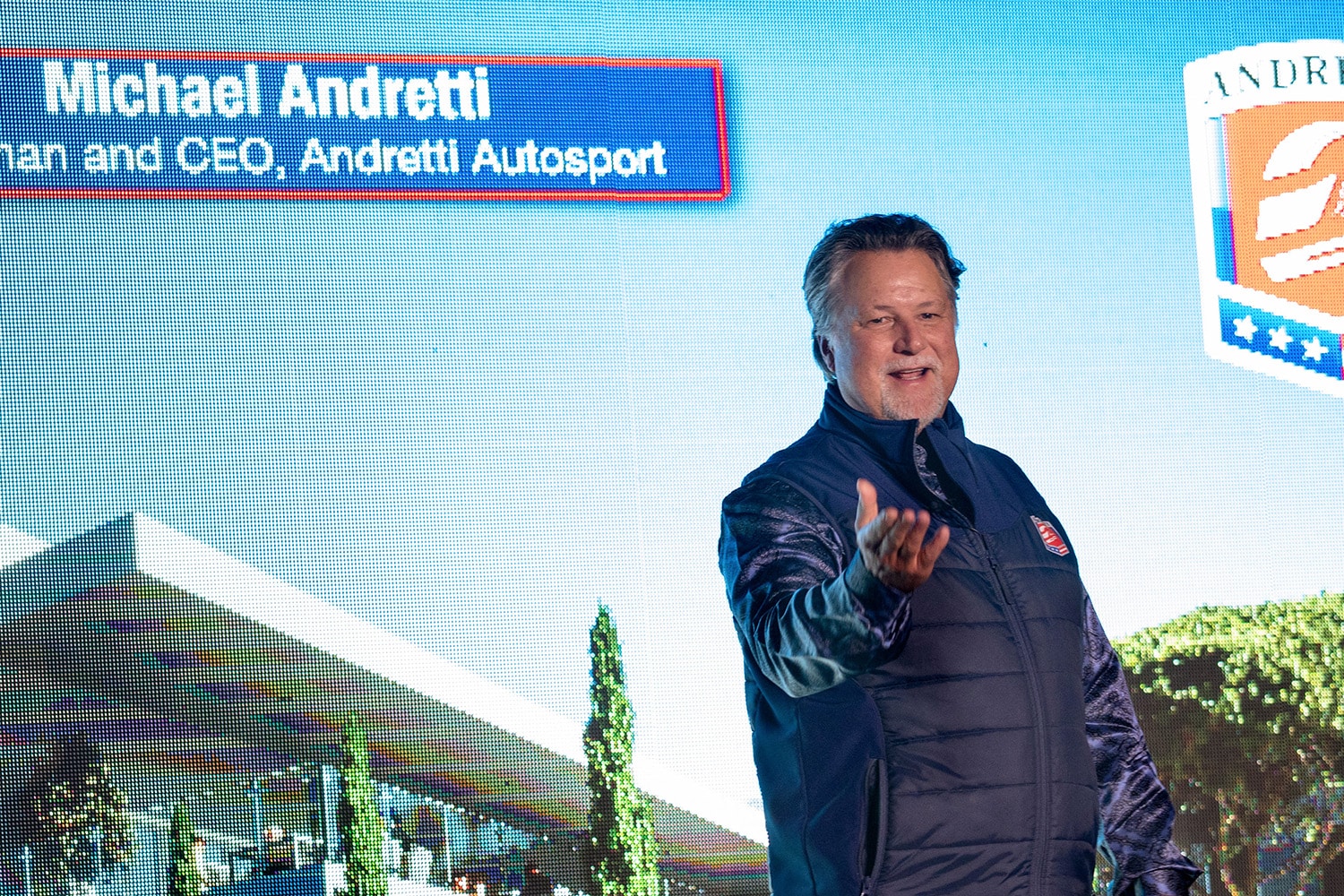 Racing legend Michael Andretti talks to crowd