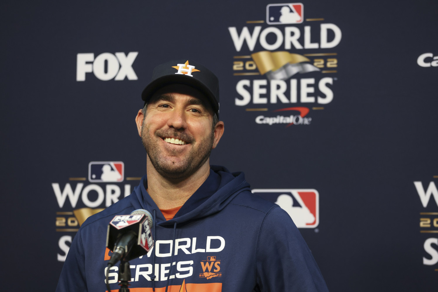 Justin Verlander speaking to media during a 2022 World Series press conference