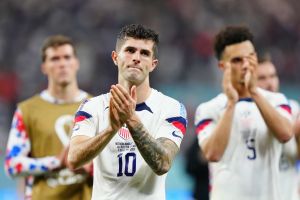 USMNT players, including Christian Pulisic, thank fans after losing World Cup match to 