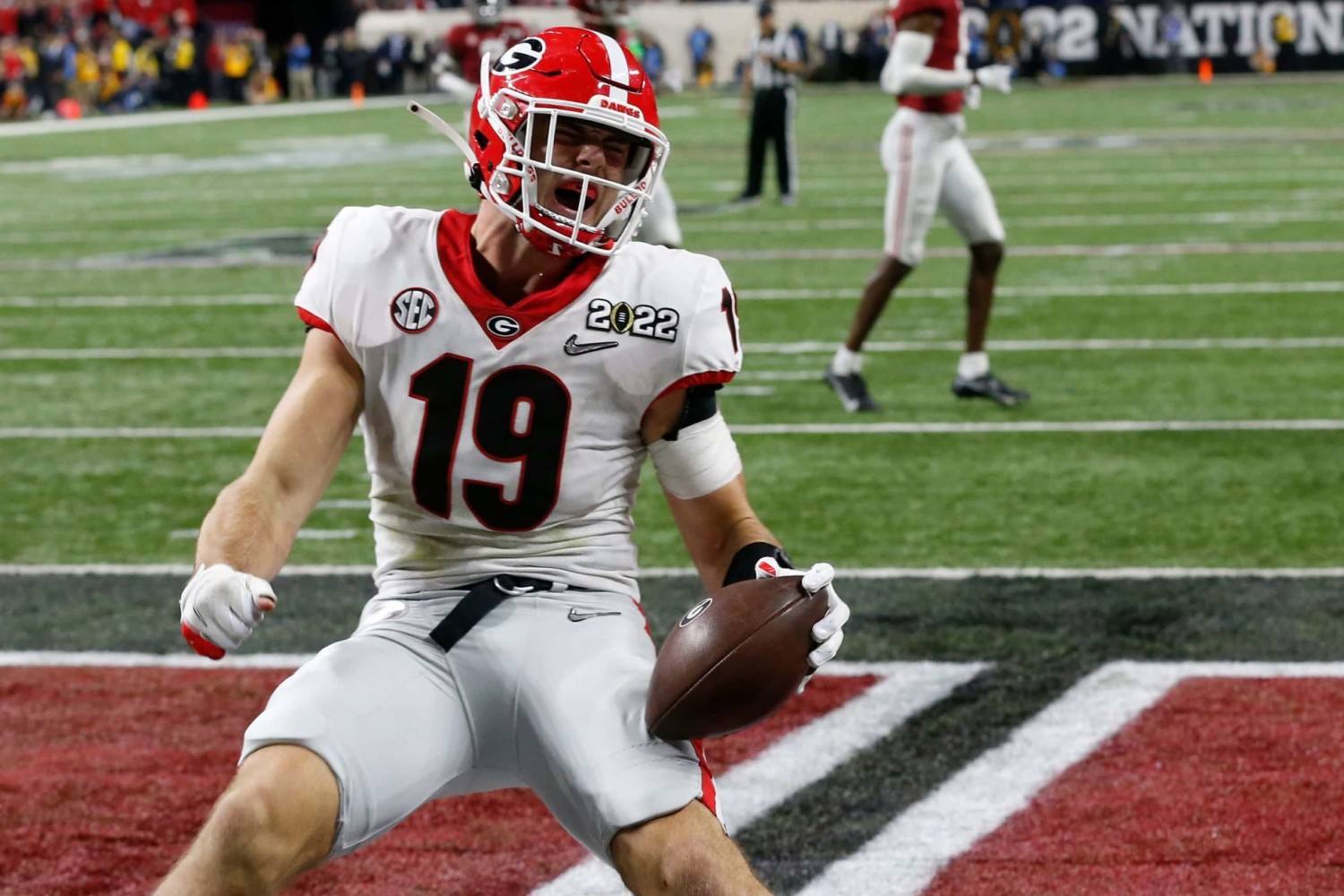 Georgia tight end Brock Bowers celebrates after scoring touchdown in 2022 National Championship game against Alabama
