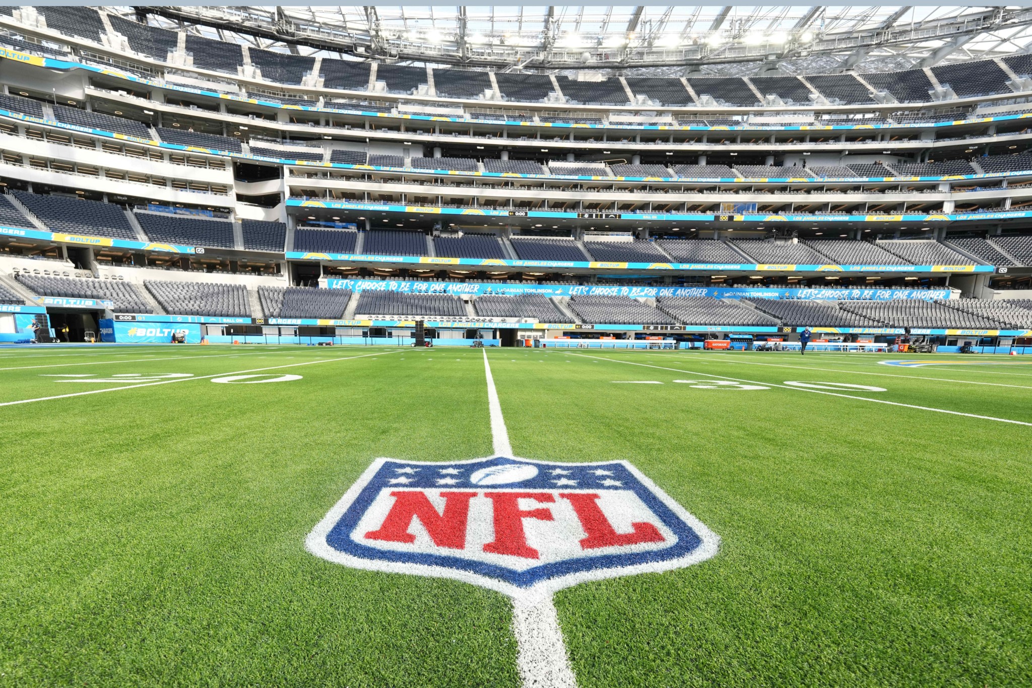 Report: NFL Nears Deal With Google for Sunday Ticket