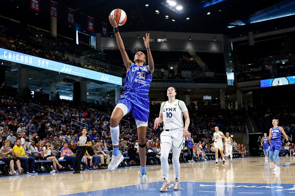 WNBA Set to Test Its Popularity, Weigh Expansion in Canada