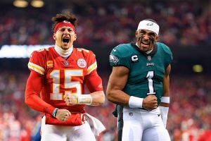 Photo composition of Patrick Mahomes and Jalen Hurts