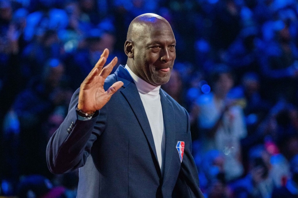 Michael Jordan makes large donation to Make-A-Wish.