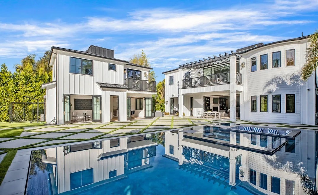 Dodgers Star Mookie Betts Puts SoCal Home for Sale At 10M