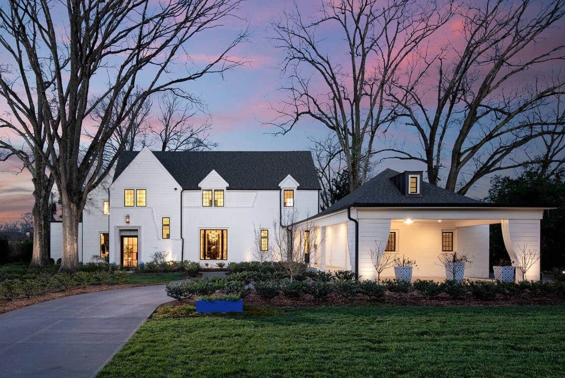 A front view of Carolina Panthers head coach Frank Reich's new home.