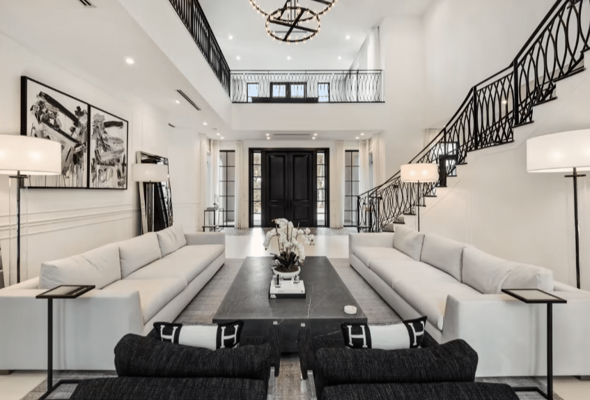 Avisail Garcia purchases Coral Gables home.