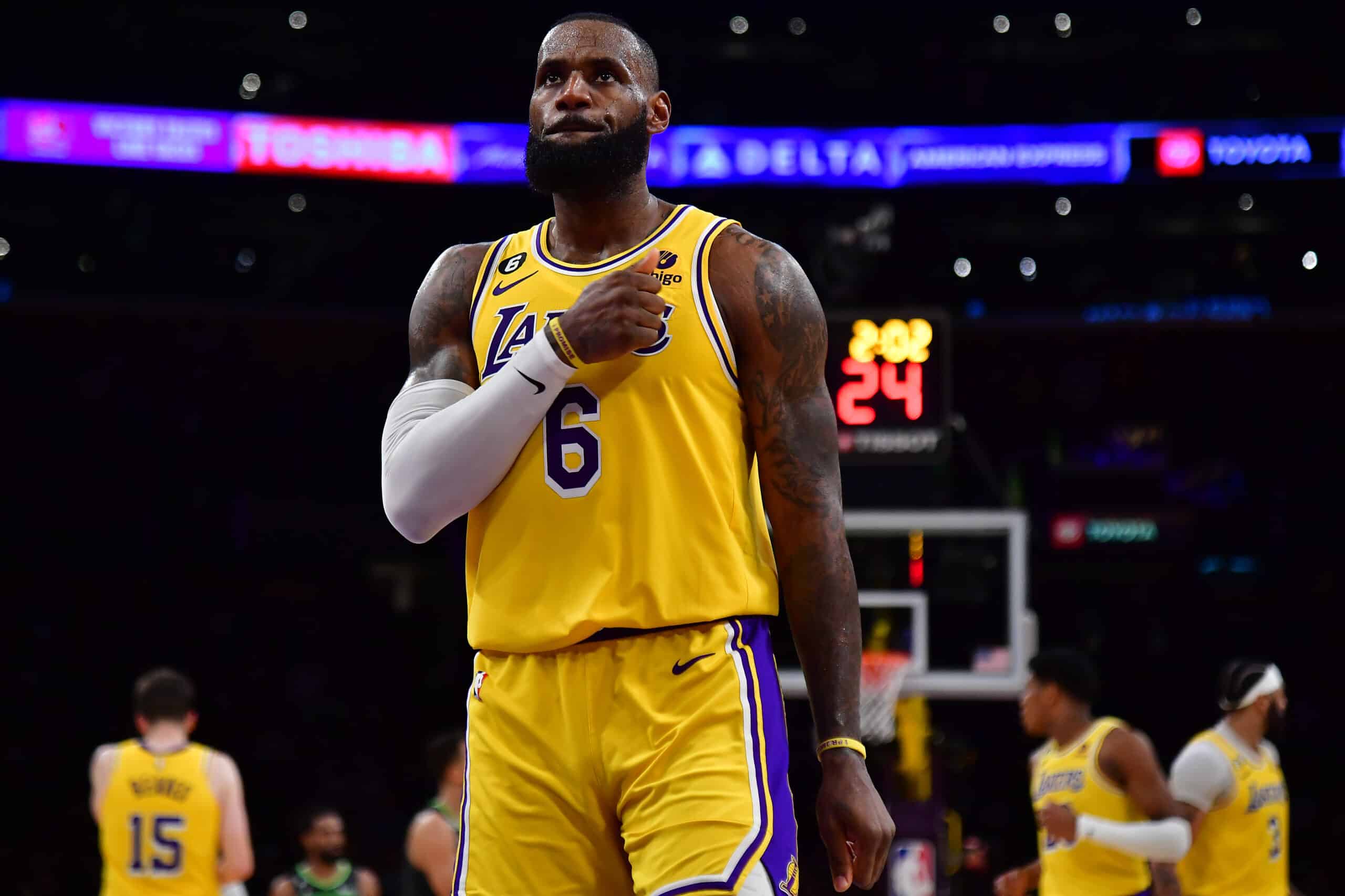 Lakers News: LeBron James Admits He Has Never Played Center Before But  Understood Responsibilities Of Position