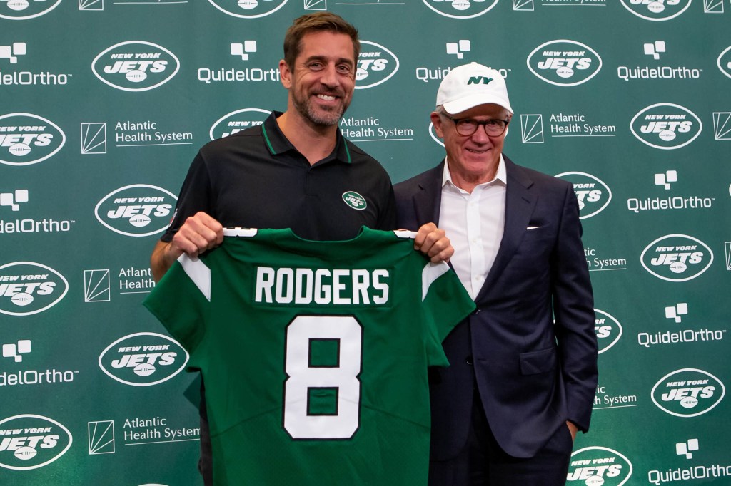 Aaron Rodgers is already paying dividends for the Jets.