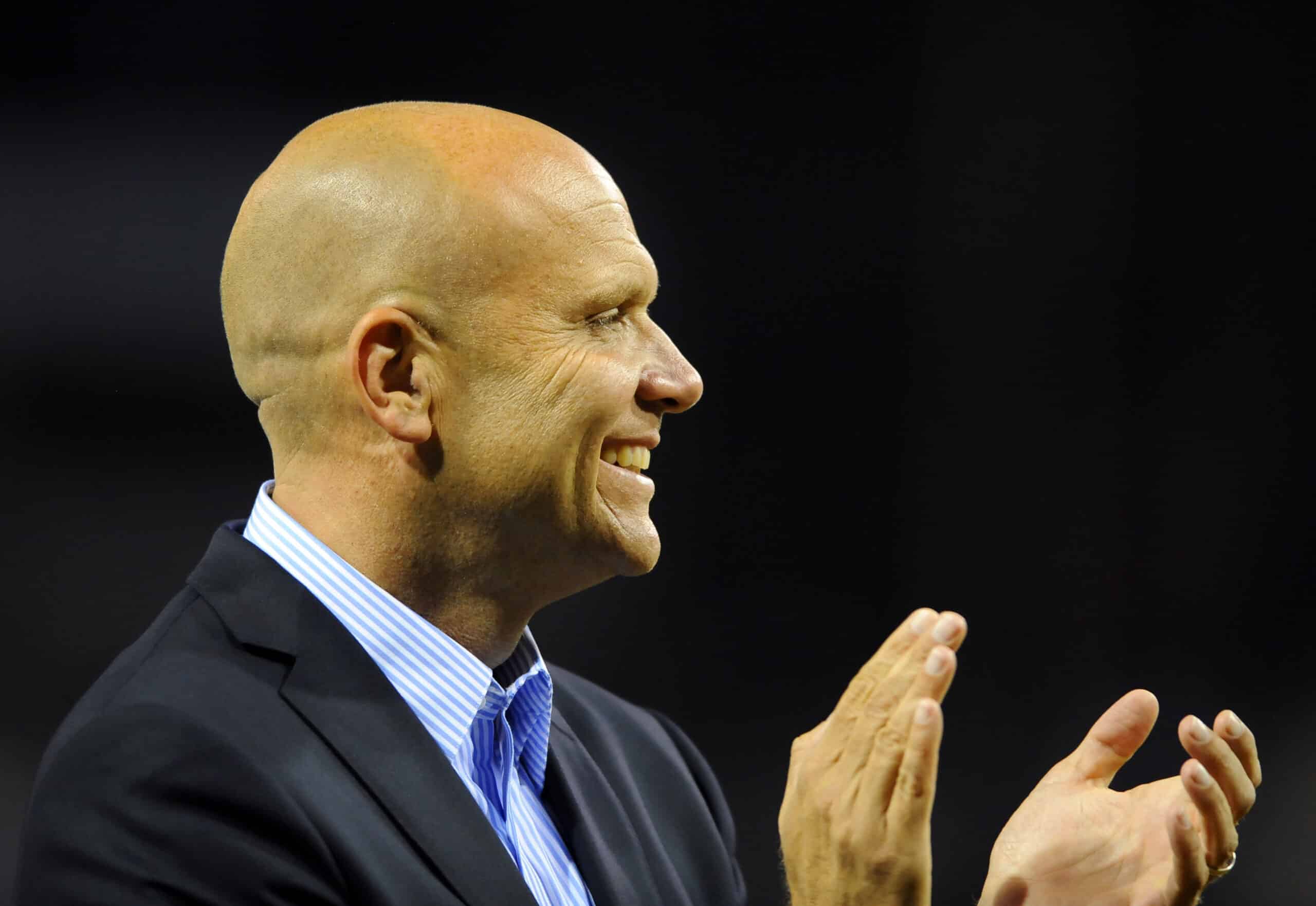 Former MLB executive Mike Dee is bringing pickleball to major league ballparks.