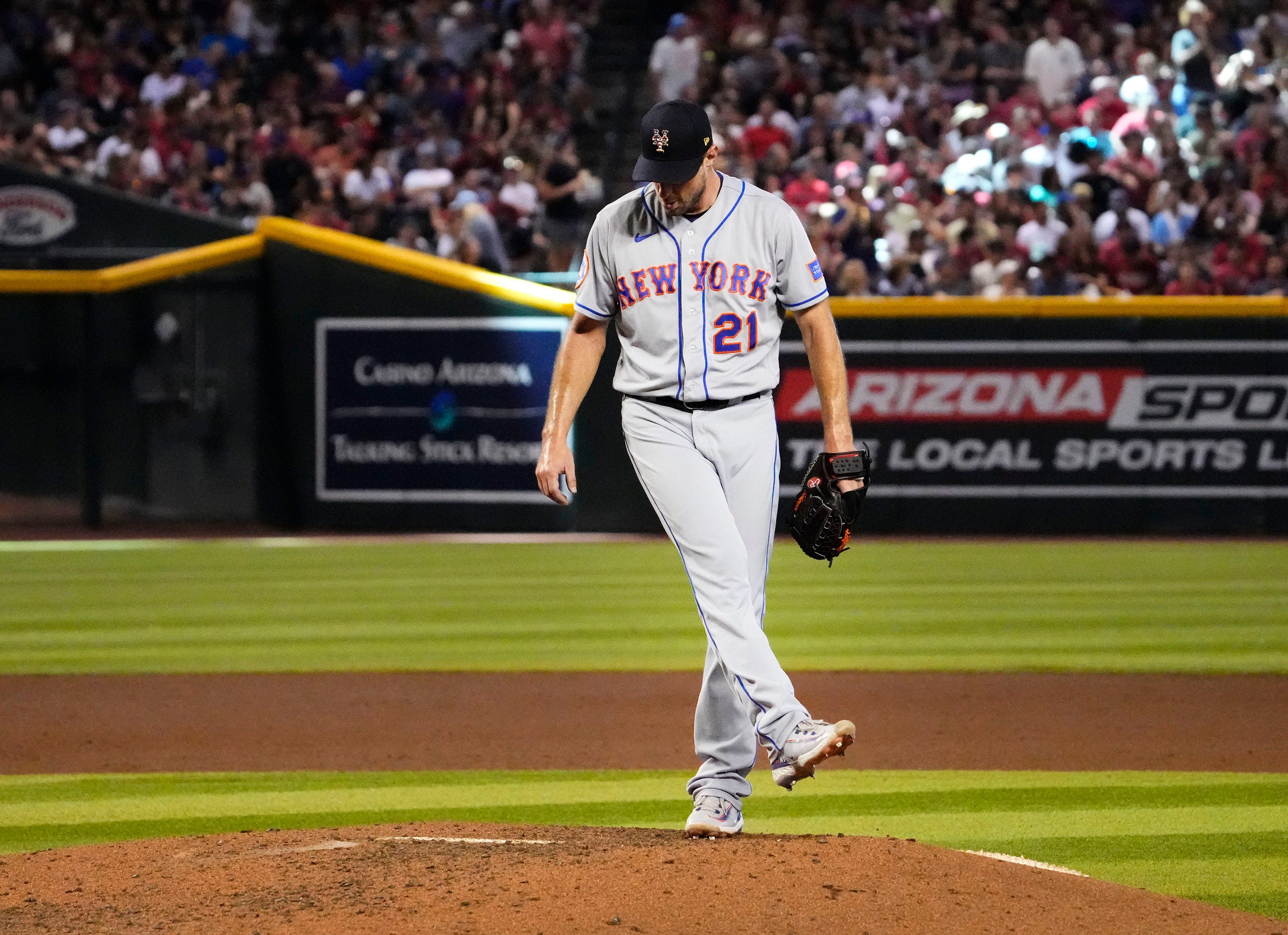This New York Mets Pitcher Just Provoked The Yankees and Fans