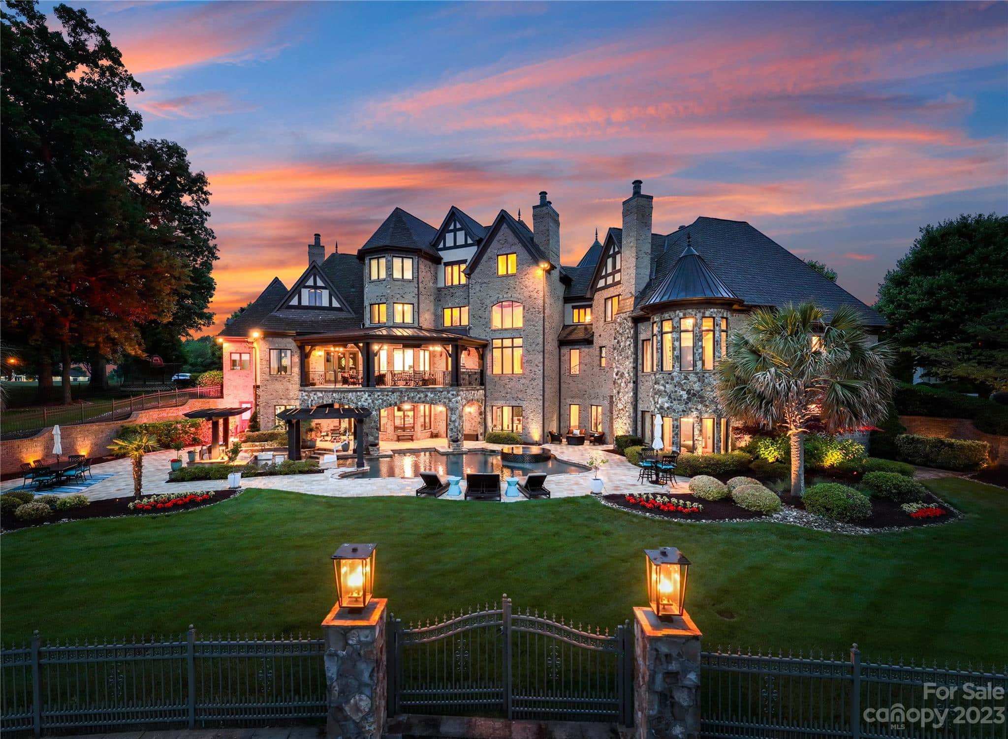 Kyle Busch Selling Lake Norman Mansion.
