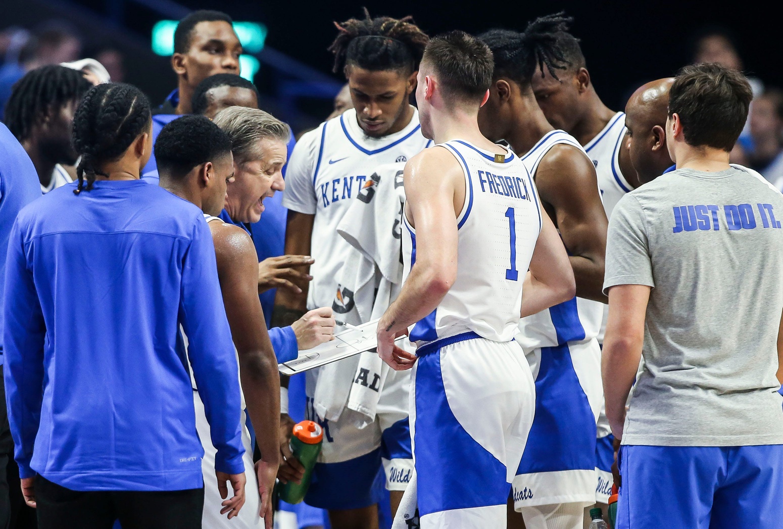 Kentucky Basketball to Wear Kobe Bryant Nike Sneakers