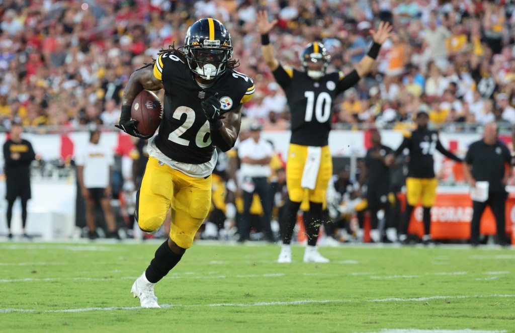 The Steelers are reportedly getting rid of a fan favorite uniform 