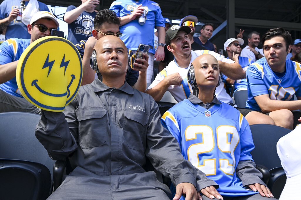 los angeles chargers games