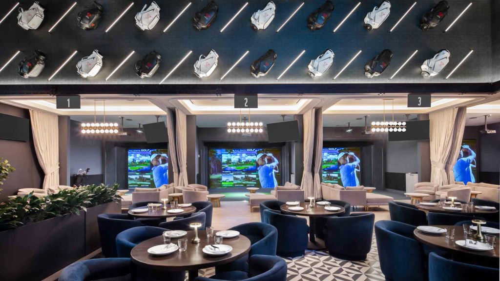 T-Squared Social joins PopStroke as golf entertainment venues backed by Tiger Woods.