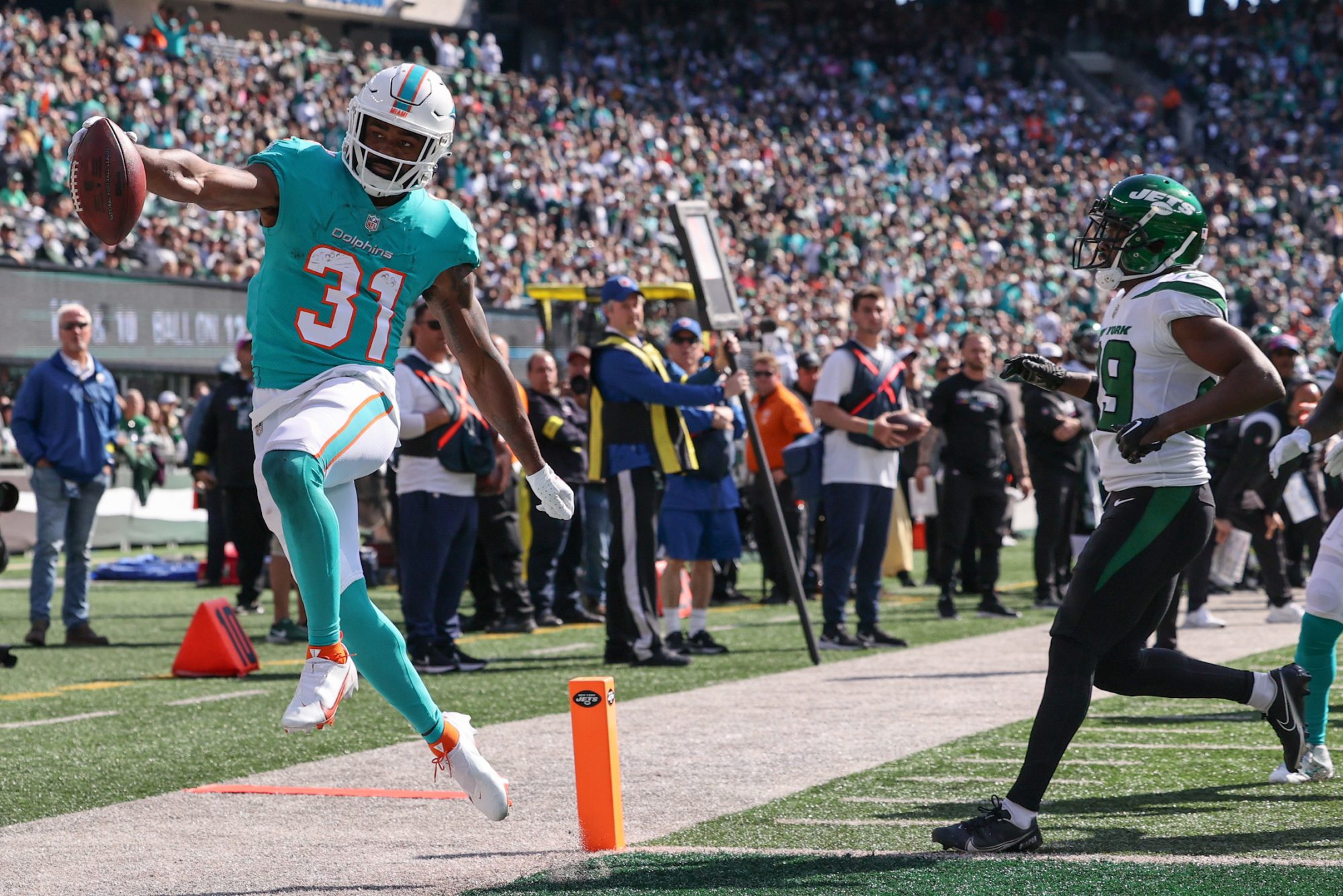 Where to Watch Dolphins Vs. Jets Free Live Stream of NFL Black Friday Game