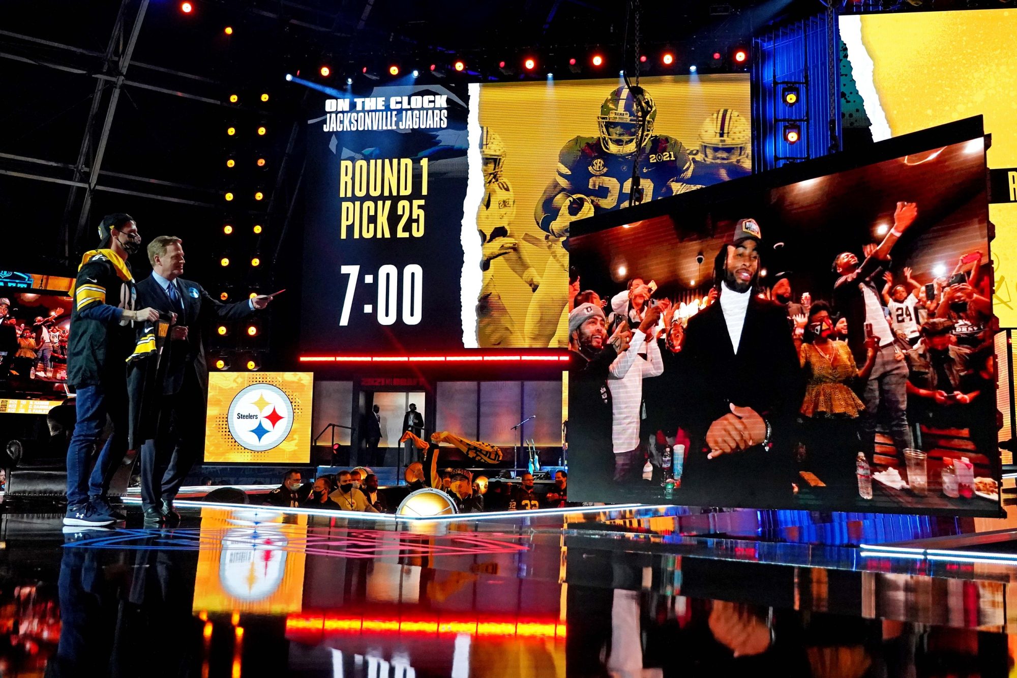 Pittsburgh strävar efter att vara värd för NFL Draft för att stimulera ekonomin och visa upp fotbollsarvet