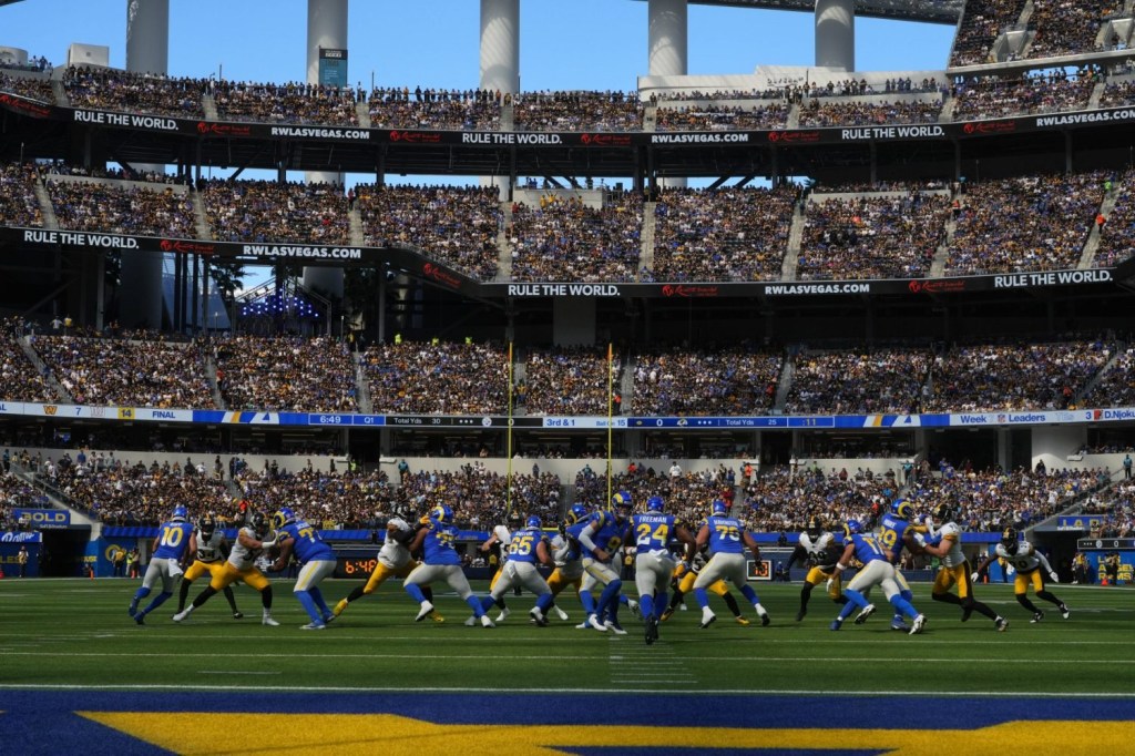 A general overall view as Los Angeles Rams quarterback Matthew Stafford throws the ball against the Pittsburgh Steelers at SoFi Stadium.