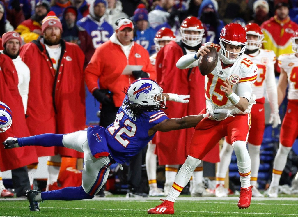 How NFL plans to steal Christmas in 2023 (and make a super MNF)